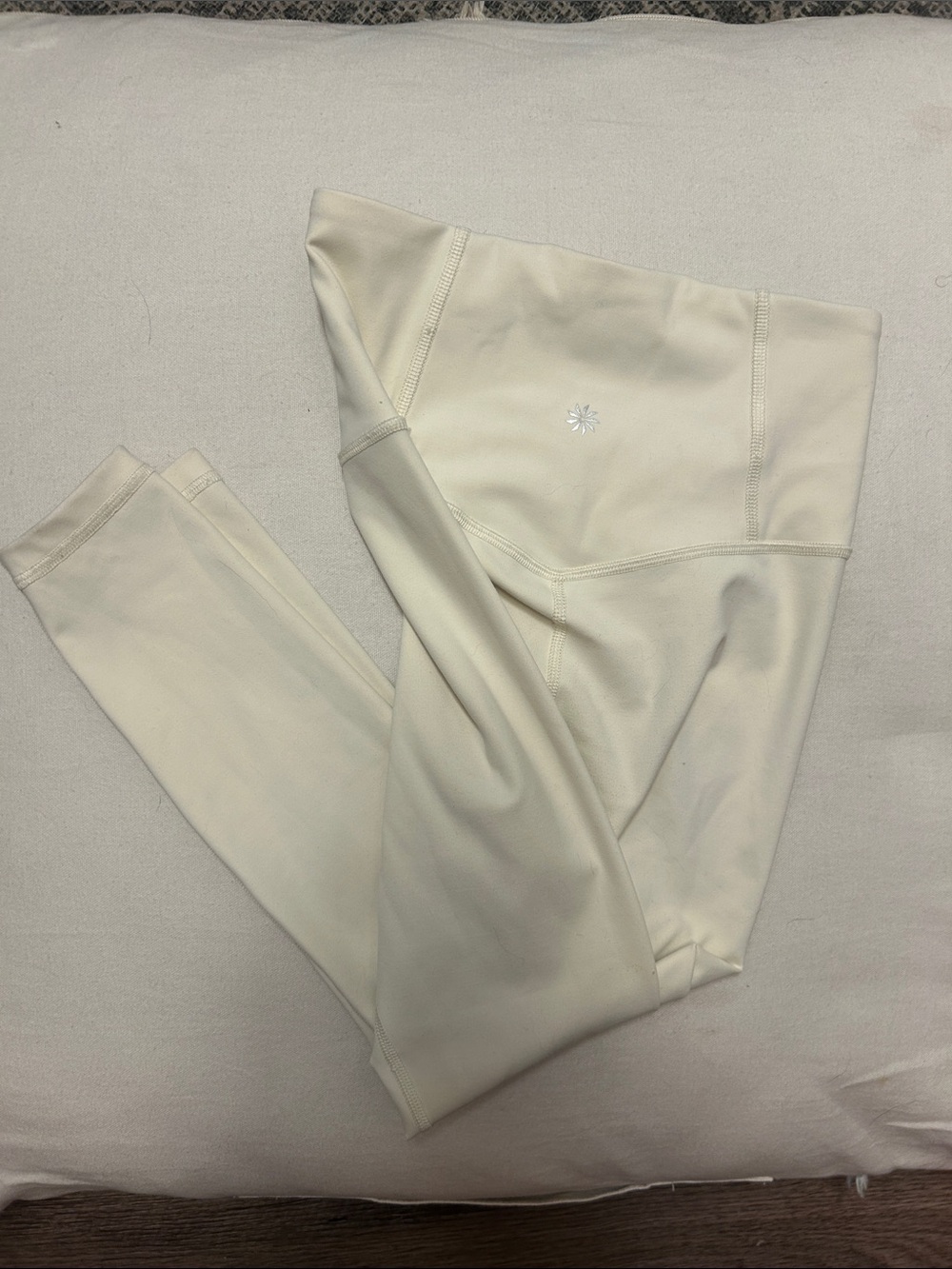 Athleta Light Yellow Active Ultra High Rise Elation 7/8 Tight Leggings